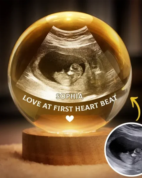 Made-to-Order Photo Crystal Globe Lamp - Tiny Hands Big Love