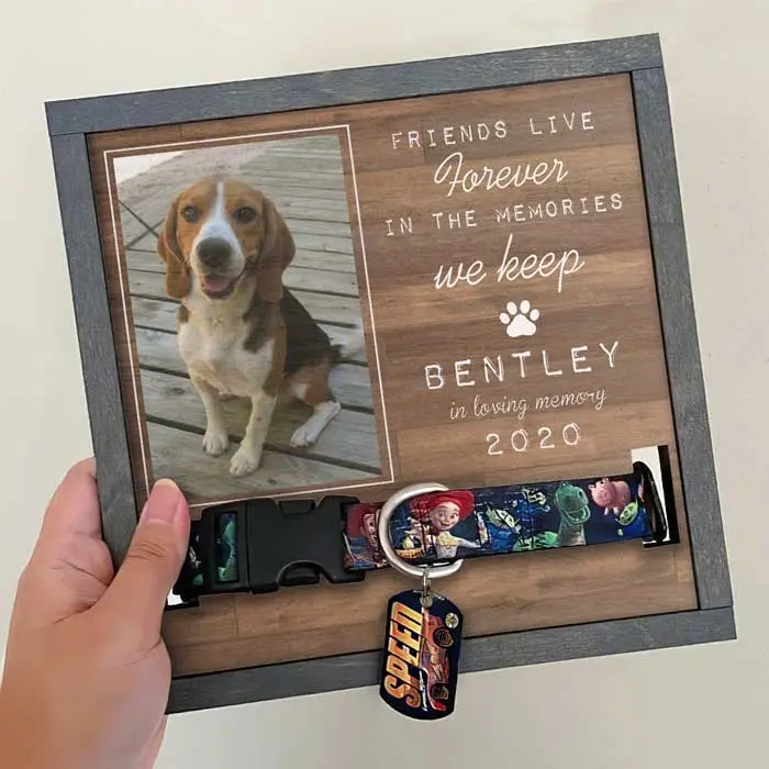 Made-to-Order Friends Live Forever In The Memories We Keep - Memorial Personalized Custom Pet Loss Sign, Collar Frame - Image 2
