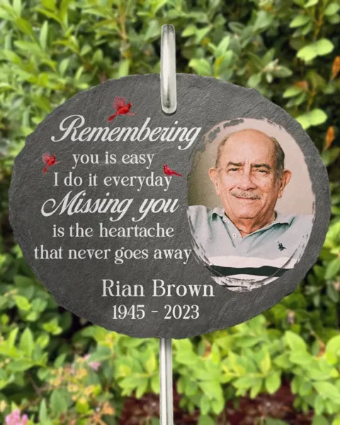 Personalized Photo Missing You Is The Heartache That Never Goes Away - Sympathy Gift For Family Members