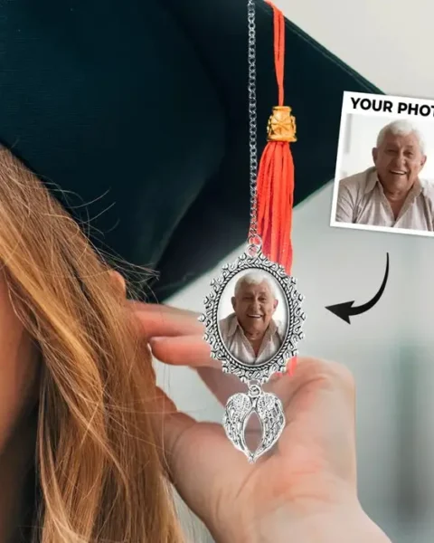 Made-to-Order Photo In Loving Memory ~ Graduation Gift For Family Members, Siblings, Brothers, Sisters